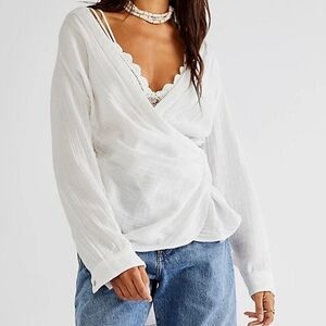 Free People We The Free Nightdreams Gauze Wrap Top Size XS New Without Tags